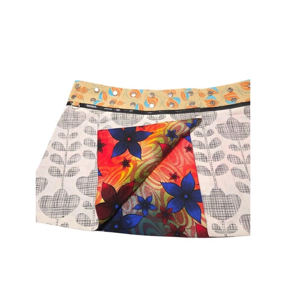 ZAND Amsterdam Reversible Wrap Skirt Womens One Size Snap Floral Punk A32.1 - Picture 11 of 11